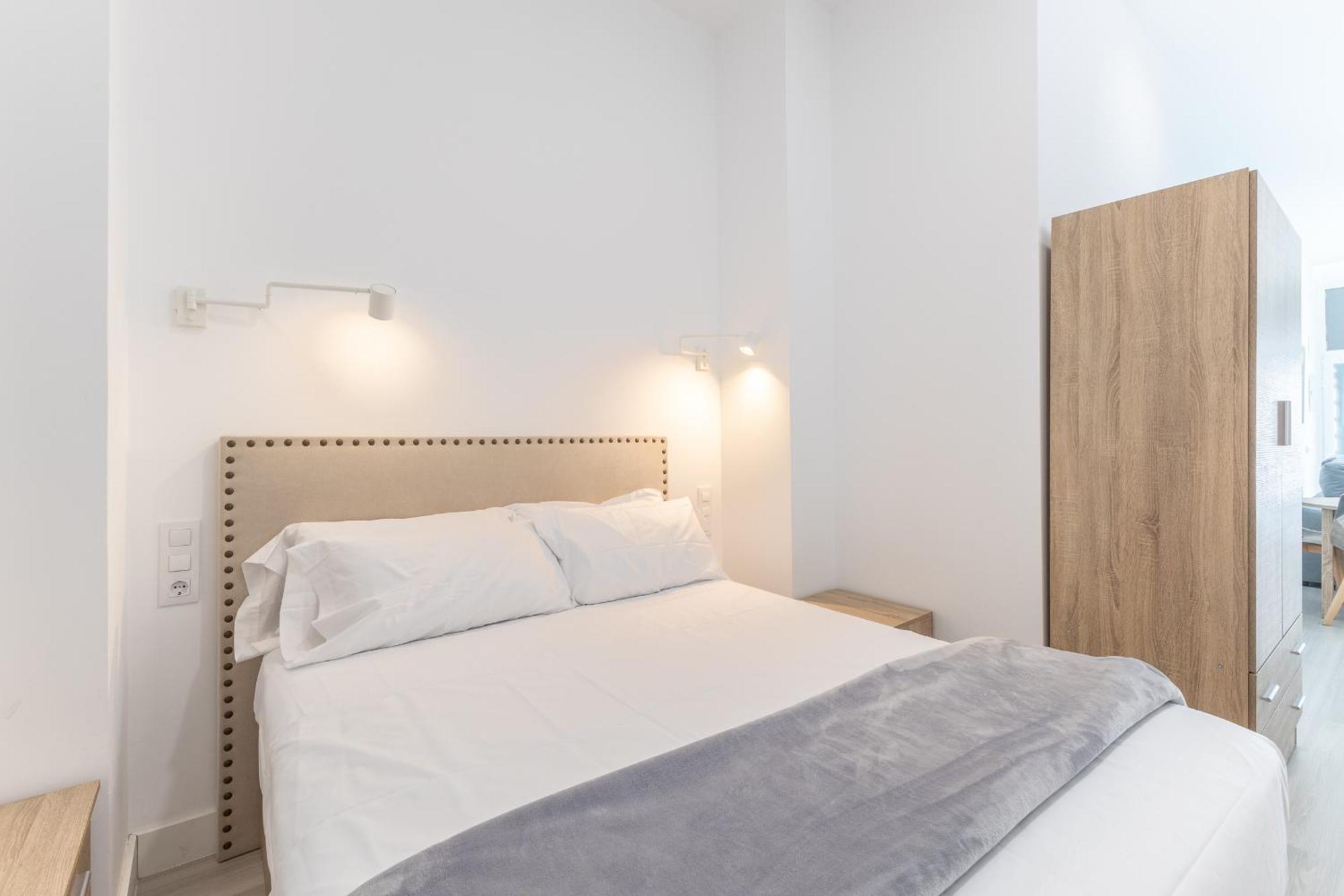 Moncloa Apartment, Con Parking Opcional Мадрид Екстериор снимка
