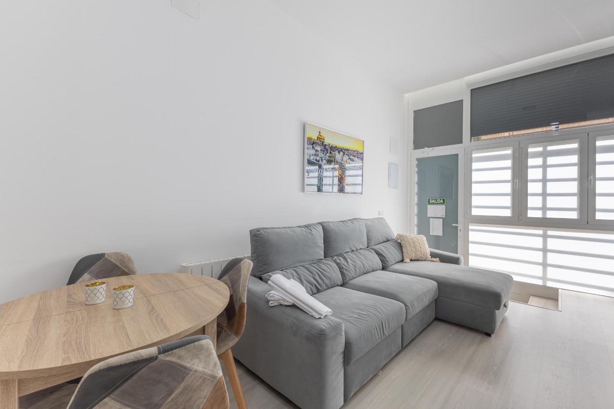 Moncloa Apartment, Con Parking Opcional Мадрид Екстериор снимка